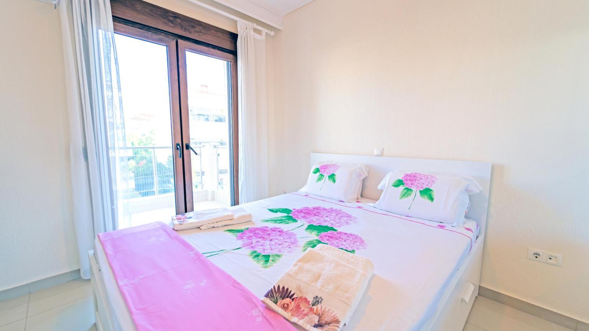Luxury And Sunny Apartment 250 Mts From The Beach!! Peraía 외부 사진
