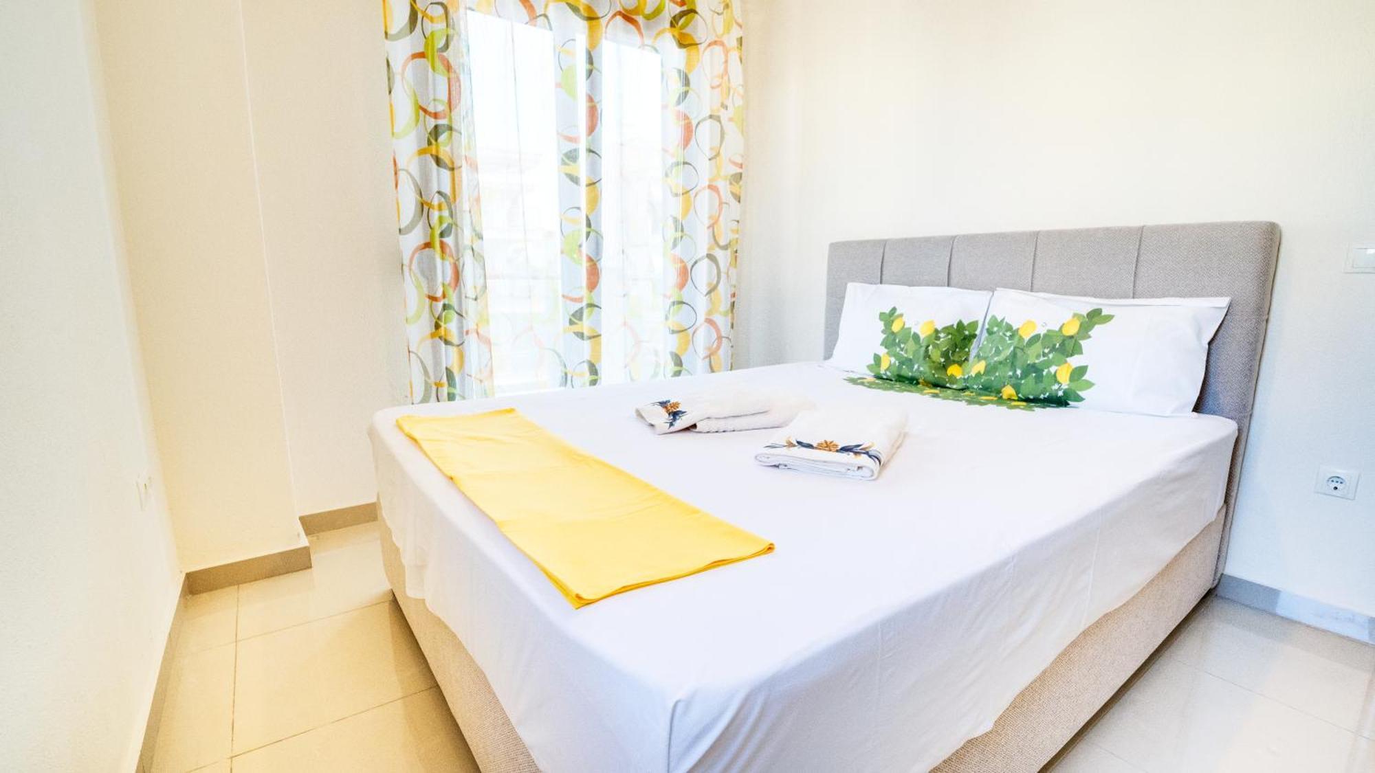 Luxury And Sunny Apartment 250 Mts From The Beach!! Peraía 외부 사진